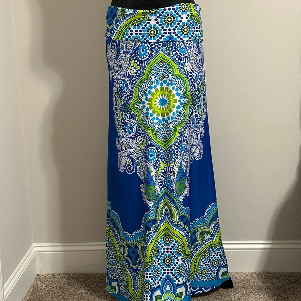 VENUS Blue and Green A-Line Maxi Skirt Resort Wear